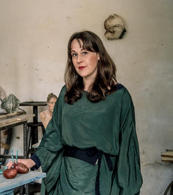 Portrait 2021 © Louise D'Eer.jpg